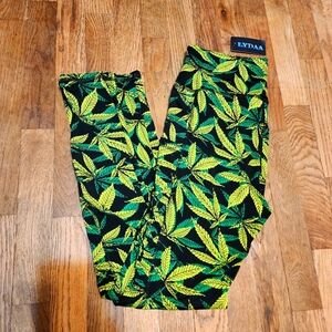 Leaf Leggings with pockets